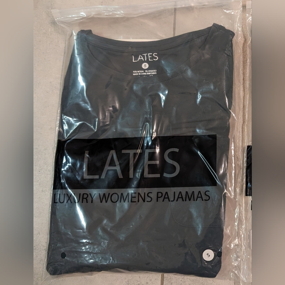 Lates By Kate long sleeved Jam Set in Darkest Spruce Size S